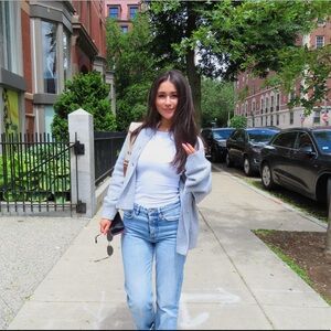 Meet your Posher, Sophia